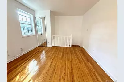 65-26B 223 Place #2, Bayside, NY 11364 - Photo 21