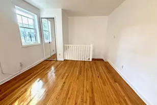 65-26B 223 Pl, Bayside, NY 11364 - Photo 21