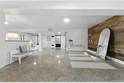 153 Deerfield Lane N, Pleasantville, NY 10570 - Photo 37