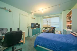 61-20 Grand Central Pkwy, Forest Hills, NY 11375 - Photo 23