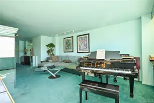 61-20 Grand Central Pkwy, Forest Hills, NY 11375 - Photo 13