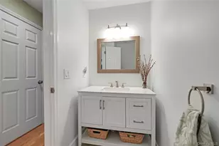 9 N Quarter Rd, Westhampton, NY 11977 - Photo 13