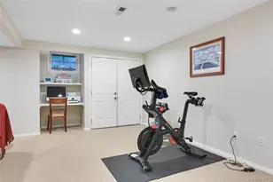 9 N Quarter Rd, Westhampton, NY 11977 - Photo 19