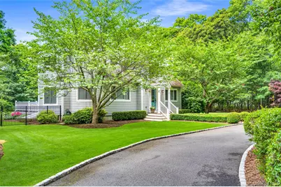 9 North Quarter Road, Westhampton, NY 11977 - Photo 25