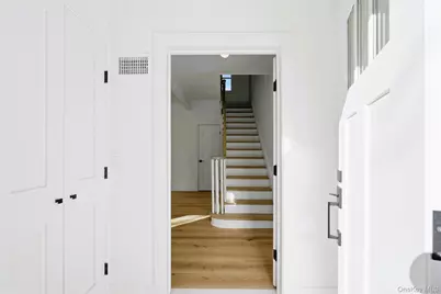 47 Highview Avenue, Tuckahoe, NY 10707 - Photo 3