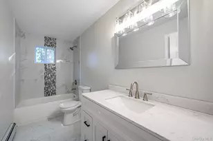 12 Beacon St, Shirley, NY 11967 - Photo 19