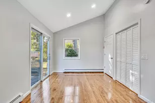 12 Beacon St, Shirley, NY 11967 - Photo 11