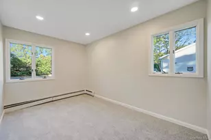 12 Beacon St, Shirley, NY 11967 - Photo 17