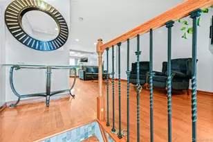 59 Deirdre Ct, New York, NY 10304 - Photo 15