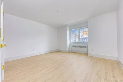 14 Silverwood Circle, Suffern, NY 10901 - Photo 17