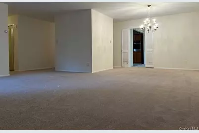 11 Westmoylan Lane, Coram, NY 11727 - Photo 7