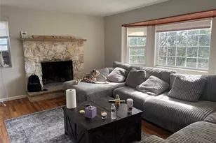 39 Elder Ave, Farmingville, NY 11738 - Photo 3