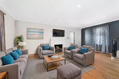 208-17 100th Avenue, Queens Village, NY 11429 - Photo 3