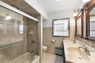 208-17 100th Ave, Queens Village, NY 11429 - Photo 11