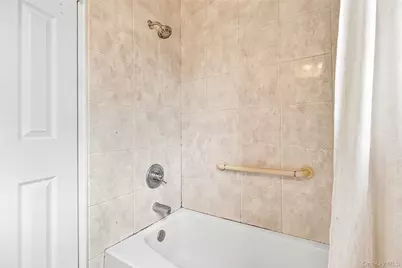 4 Danbury Court #1306, Suffern, NY 10901 - Photo 15