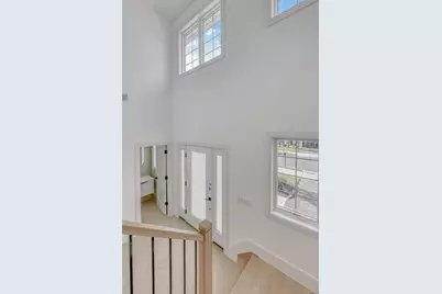 28 Silverwood Circle, Suffern, NY 10901 - Photo 3