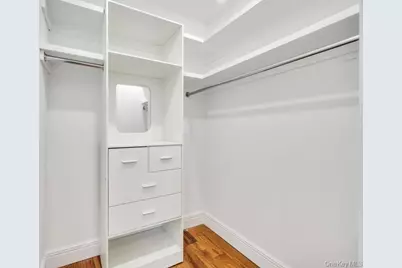 99 N Corona Avenue, Valley Stream, NY 11580 - Photo 29