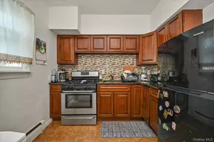 16 E Chestnut St, Central Islip, NY 11722 - Photo 5