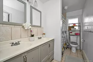 16 E Chestnut St, Central Islip, NY 11722 - Photo 11