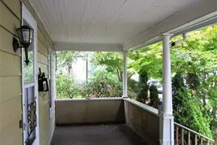 518 Locust Ave, Port Chester, NY 10573 - Photo 3