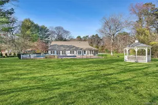 8 Eastridge Ct, Westhampton, NY 11977 - Photo 9