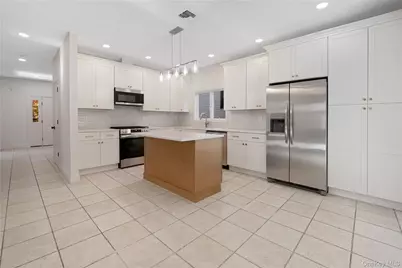 35 Columbia Place, Mount Vernon, NY 10552 - Photo 7