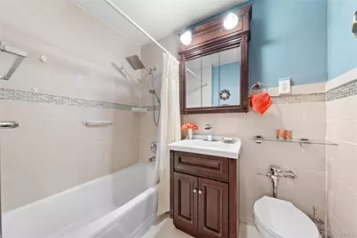 151-25 88th Street #4F, Howard Beach, NY 11414 - Photo 17