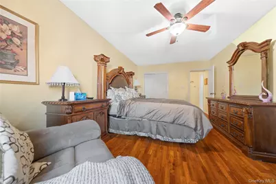 151-25 88th Street #4F, Howard Beach, NY 11414 - Photo 19