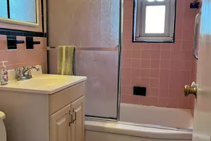 66-10 149th St, Flushing, NY 11367 - Photo 7