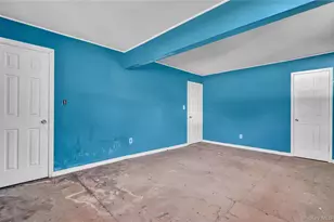 34 Croydon Rd, Amityville, NY 11701 - Photo 11