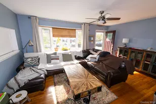 245 Ackerman St, Central Islip, NY 11722 - Photo 7