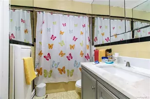923 E 85th St, Brooklyn, NY 11236 - Photo 5