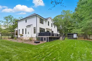 2 Overlook Dr, Mount Sinai, NY 11766 - Photo 27