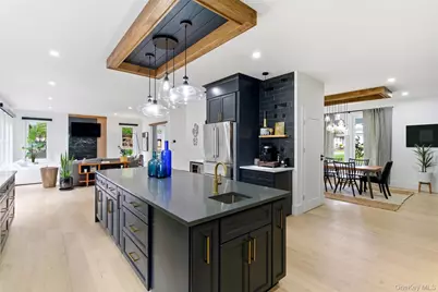 2 Overlook Drive, Mount Sinai, NY 11766 - Photo 7