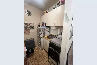 330 E 83 Street #2J, New York, NY 10028 - Photo 7