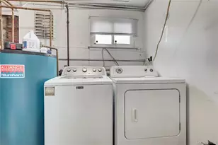 2573 Harvard Ln, Seaford, NY 11783 - Photo 9