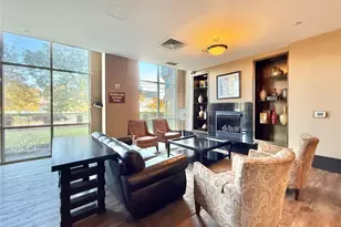 300 Mamaroneck Ave, White Plains, NY 10605 - Photo 17