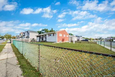 2 Sydney Street, Plainview, NY 11803 - Photo 3