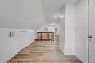 26 Sky Ln, Levittown, NY 11756 - Photo 21