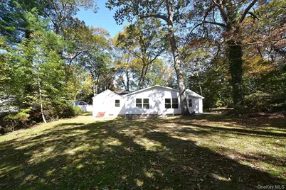 317 Elwood Road, East Northport, NY 11731 - Photo 31