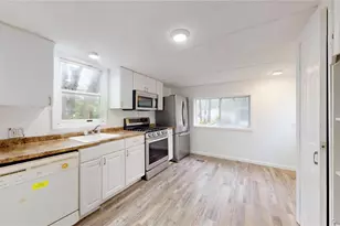 12 Periwinkle Dr, Bohemia, NY 11716 - Photo 7