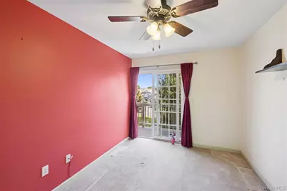 1228 Willow Lane, Valley Stream, NY 11580 - Photo 17
