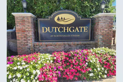 1228 Willow Lane, Valley Stream, NY 11580 - Photo 37