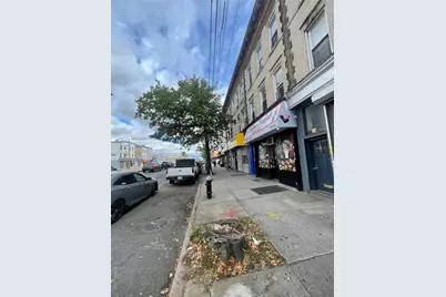 117-10 Atlantic Avenue, Richmond Hill, NY 11419 - Photo 5