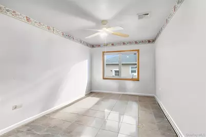 168A N Oak Street, Massapequa, NY 11758 - Photo 15