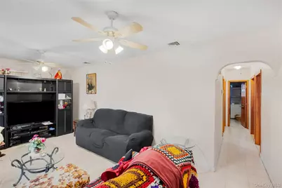 168A N Oak Street, Massapequa, NY 11758 - Photo 17