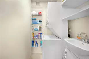 269-10 Grand Central Pkwy, Floral Park, NY 11005 - Photo 27