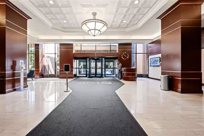 269-10 Grand Central Parkway #30N, Floral Park, NY 11005 - Photo 3