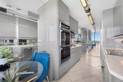 269-10 Grand Central Parkway #30N, Floral Park, NY 11005 - Photo 25