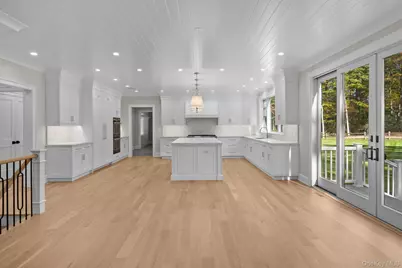 66 Saw Mill Road, Cold Spring Harbor, NY 11724 - Photo 11